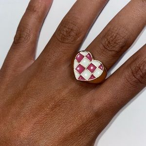 Checkered heart ring